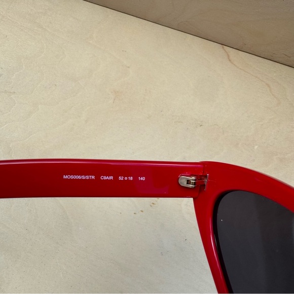 NEW Authentic Moschino Studded Cat Eye Sunglasses Red - Picture 6 of 8